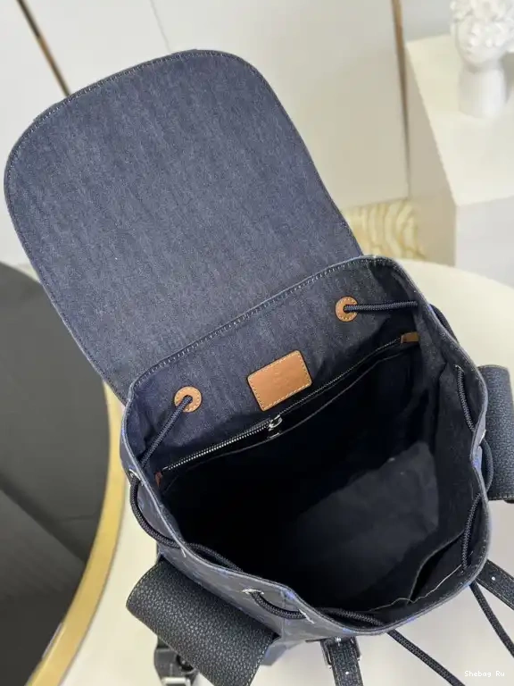 MM CHRISTOPHER VUITTON LOUIS 0626